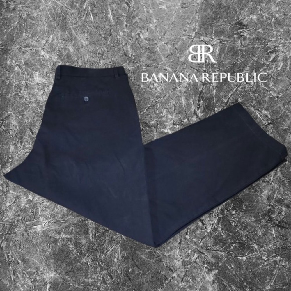 Banana Republic Men's Standard‎ Fit Non Iron Chino Pants 37x28.5*